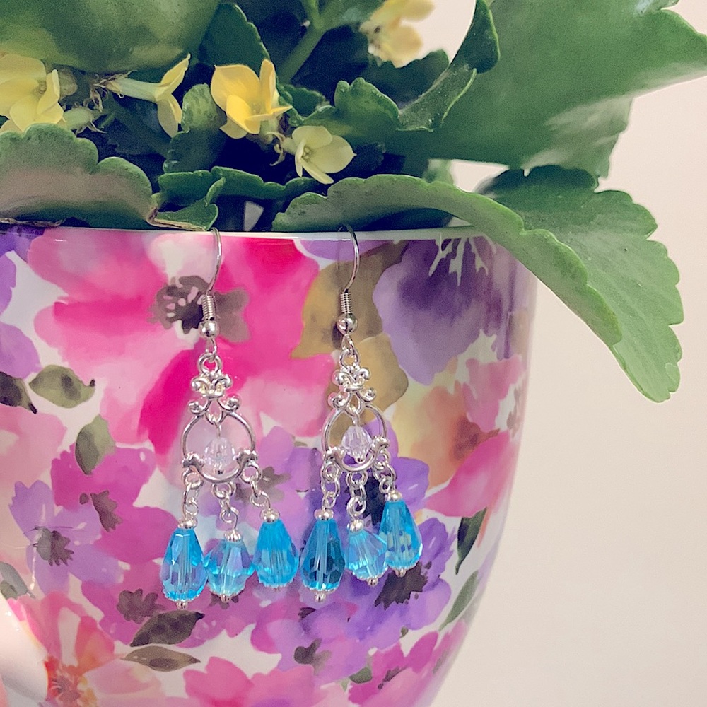 NEW, Silver 3*Tear Turquoise Crystals Drop Dangle Earrings Classic Fish Hooks
